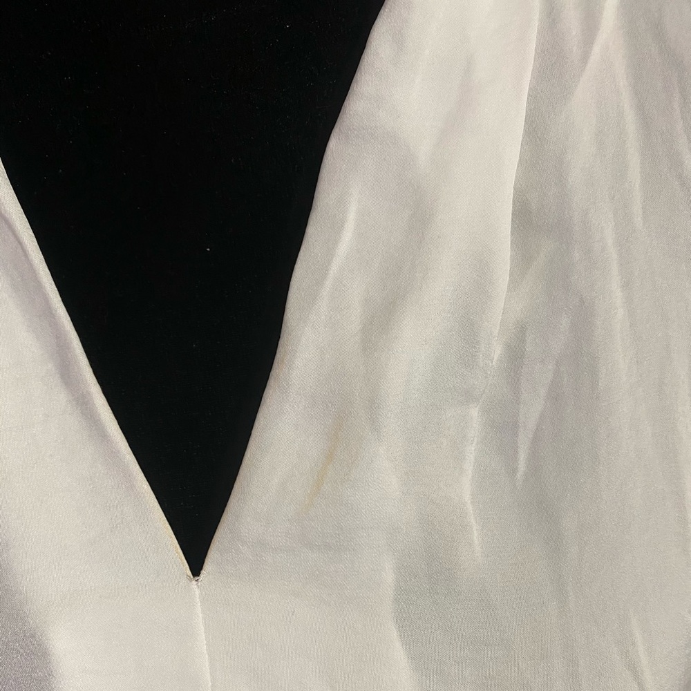 Vince Camuto white sleeveless top size small - Picture 3 of 4